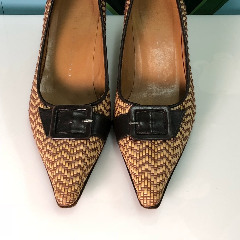 Martinez Valero woven leather pumps with buckle